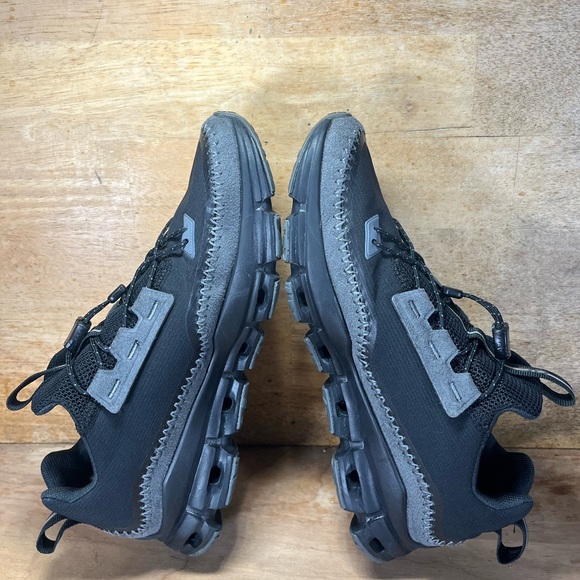 On CloudAway REFLECTIVE Womens Size 8 Running Shoes Sneakers Black Gray - Picture 6 of 12